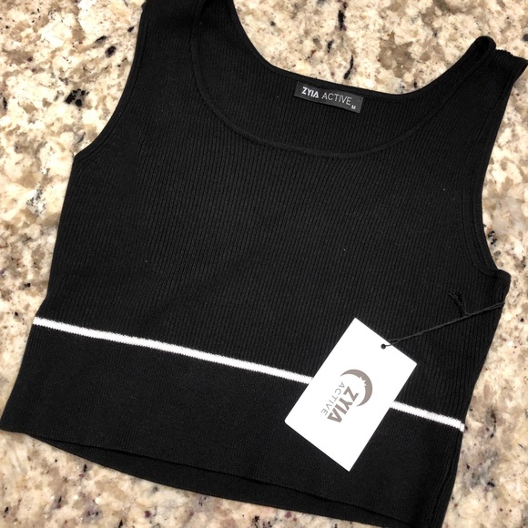 Zyia crop set - Picture 1 of 4